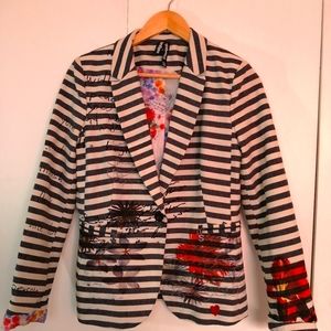 DESIGUAL STRIPED JACKET BLAZER SIZE 40 Small